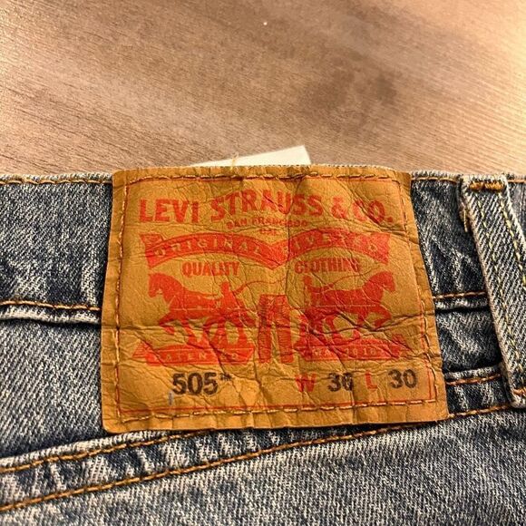 Levi‎ 505 Medium Wash Denim Jeans Men 36x30 - Picture 6 of 6